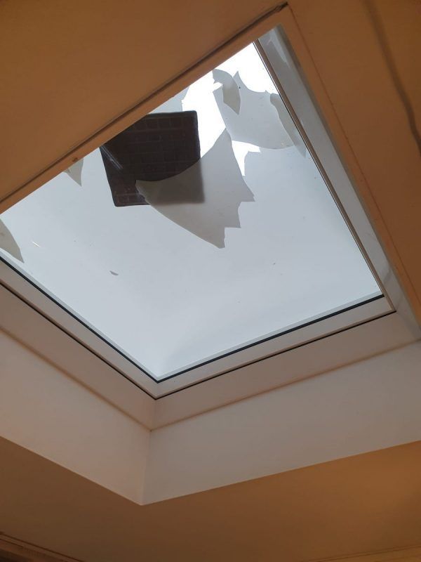Storm Benjamin Schade aan lichtkoepel - wat te doen?