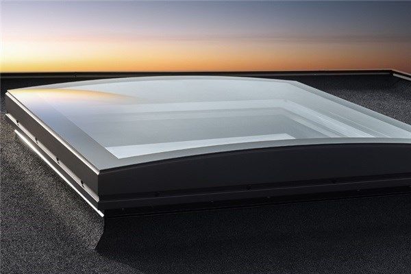 Sluit een velux lichtkoepel gebogen glas aan bij mijn wensen?