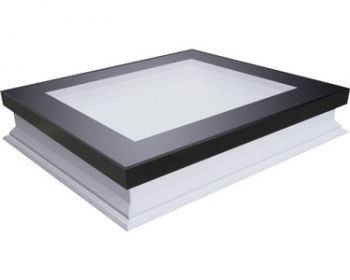 Fakro platdakraam met 4-voudig super isolerend glas DXF DU8 100x150 cm.