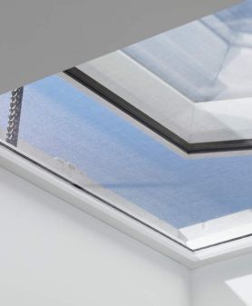 VELUX insectenhor ZIU 150100 voor VELUX gebogen glaskoepel of vlakglasraam.