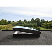 VELUX gebogen glaskoepel elektrisch en compleet met dakopstand 100x100 cm.