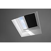 VELUX verduisterend plisse gordijn FMK elektrisch voor VELUX lichtkoepel en platdakraam CFP en CVP 90x90 cm.